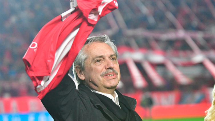 El Presidente confirmó que la vuelta del fútbol será sin gente