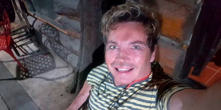 Süller quedó encerrado solo en un camping, sin comida ni permiso para circular