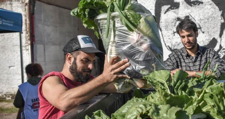 Por preventa telefónica, ya funciona el Mercado de Consumo santafesino