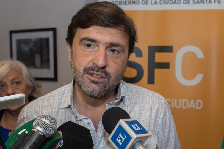 Concejales de Juntos por el Cambio repartieron barbijos