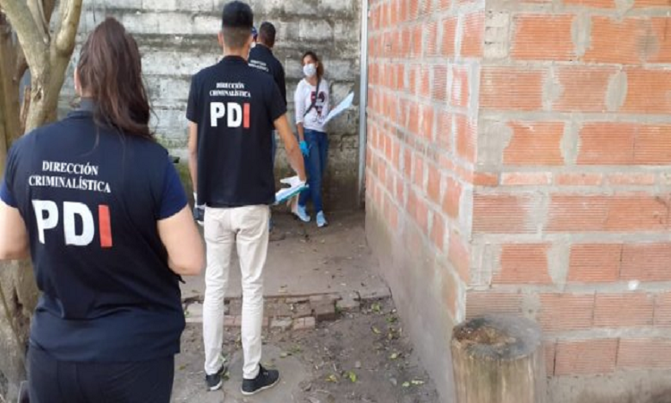 Una mujer junto a sus dos hijos habrían matado a su hermano