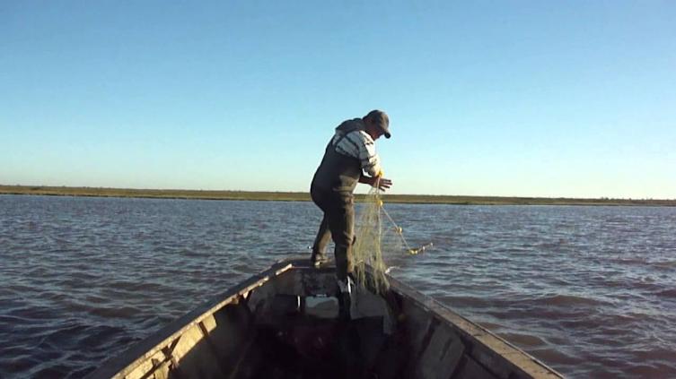 Pescadores: entre el aislamiento y los ríos bajos