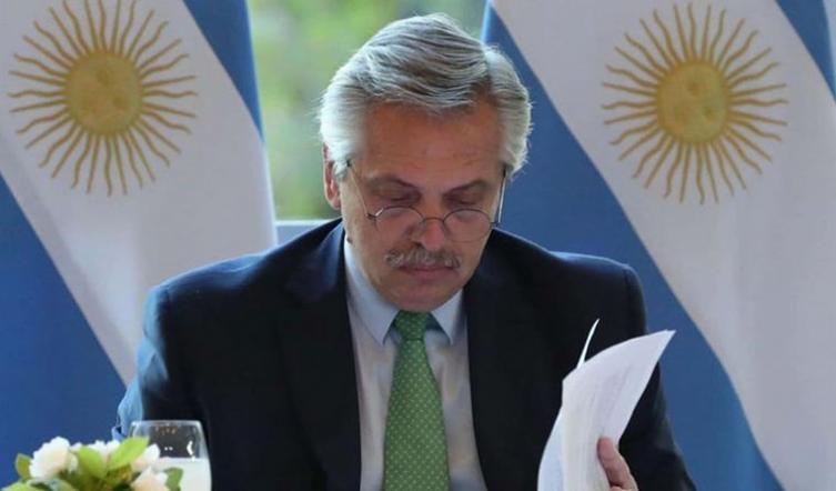 Alberto Fernández: 