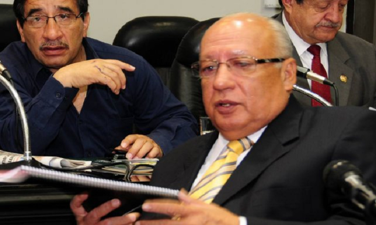 Fuerte acusación de un miembro de Conmebol contra Luis Hilbert