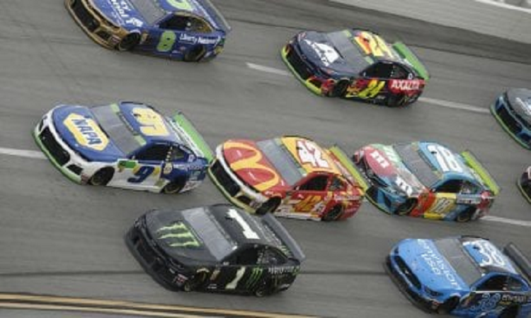 Nascar vuelve el 17 de mayo a las pistas