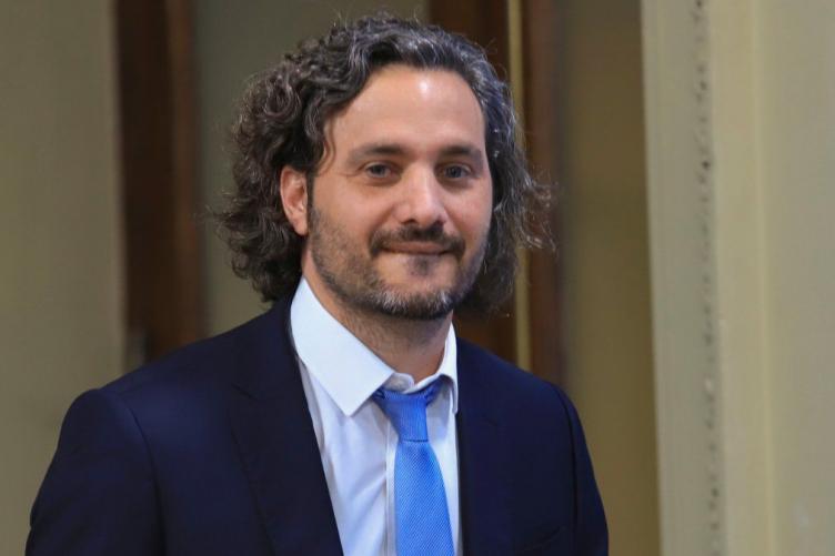 Cafiero adelantó que el coronavirus va a modificar la vida de los argentinos durante todo el año