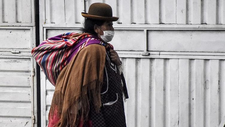 Una explosión de casos desbordó el sistema hospitalario en una ciudad de Bolivia