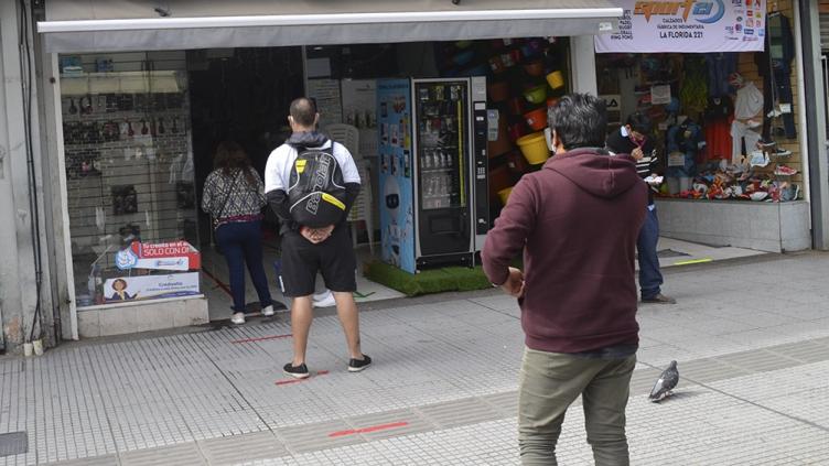 Cinco provincias llevan más de una semana sin nuevos casos de coronavirus y retoman actividades
