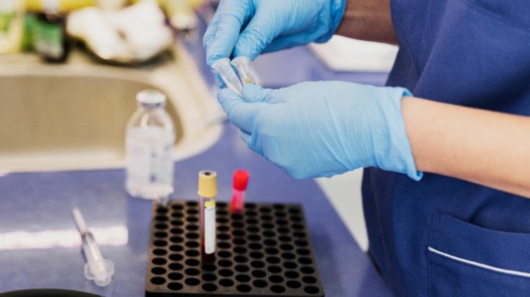 Santa Fe ingresa al protocolo nacional de plasma de pacientes recuperados 
