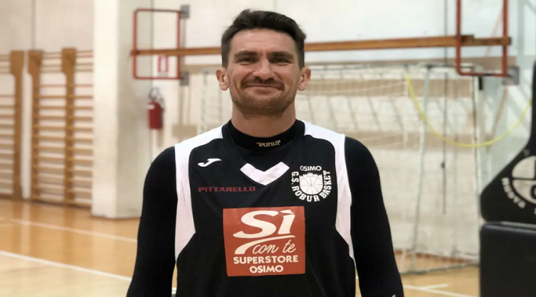 Germán Sciutto, el basquetbolista que vivió una odisea para regresar de Italia, dio positivo