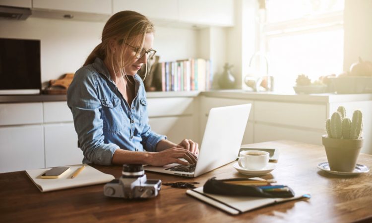 Cinco consejos para organizar los tiempos del home office