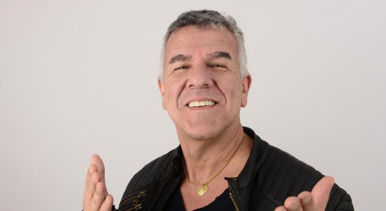 Es la democracia, Dady
