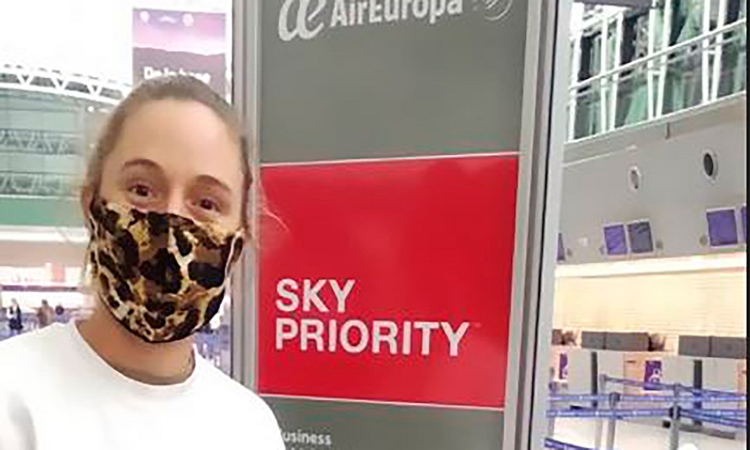 La rosarina Podoroska, logró sortear la cuarentena: viajó a España para estudiar y entrenar
