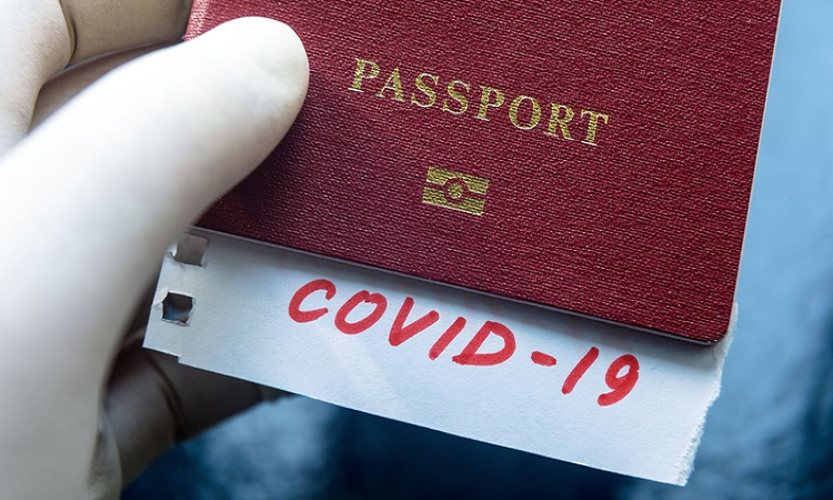 Estadías gratuitas y vuelos con descuento: los incentivos que ofrecen varios destinos para viajar postpandemia