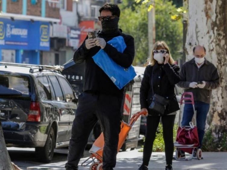 Oficializan el aislamiento y la nueva modalidad de distanciamiento social