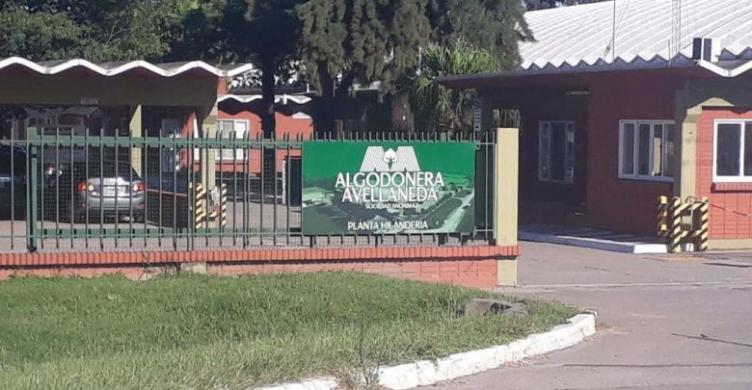 Dictaron conciliación obligatoria en el conflicto de Algodonera Avellaneda S.A