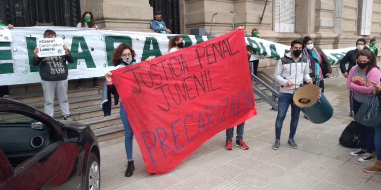 Trabajadores de la Justicia Penal Juvenil volvieron a Plaza de Mayo
