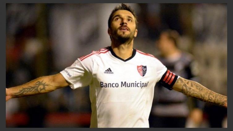 La llegada de Scocco a Newell's se oficializará a principios de julio