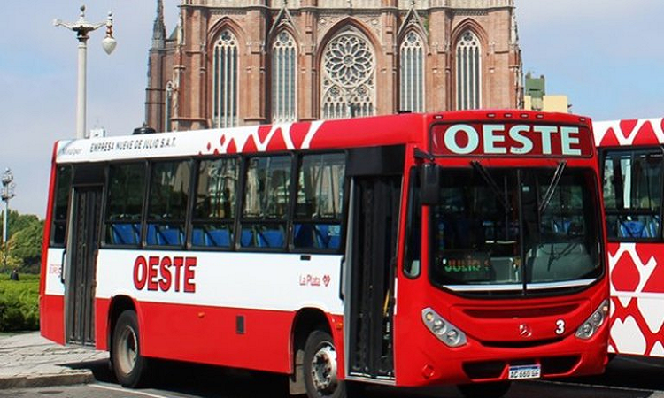 La Universidad Nacional de La Plata convertirá micros de pasajeros a propulsión eléctrica