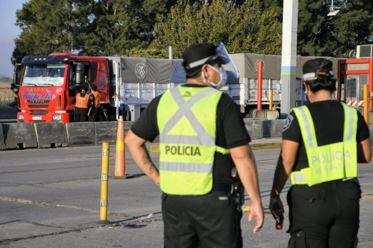 Cómo funcionan los nuevos controles de ingreso y egreso a Santa Fe