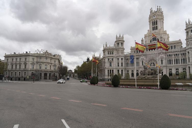 Madrid registra su primer día sin muertes por coronavirus, pero siguen los contagios