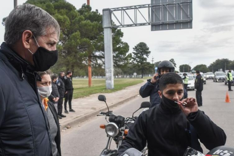 En medio de un control de olfato, se activó el protocolo