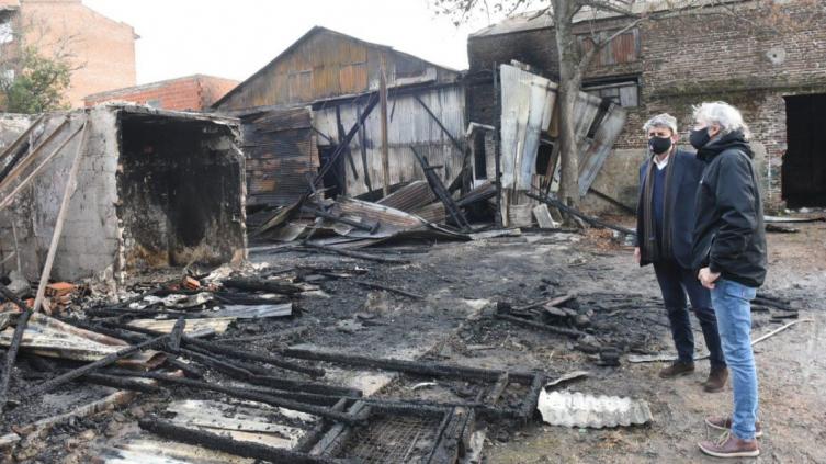 El incendio del centro comunitario de la UNR sería intencional