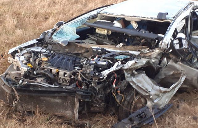 Tragedia en San Genaro: dos hermanos murieron al volcar su auto