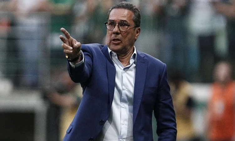 Palmeiras: El técnico Luxemburgo dio positivo por coronavirus