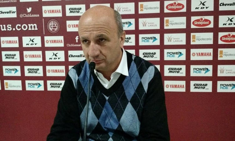 Nicolás Russo: 