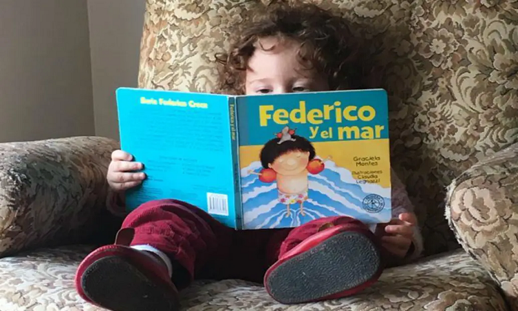 ¿Qué vas a leer con tu hijo esta noche? 7 historias curiosas sobre miedos, abrazos y sueños