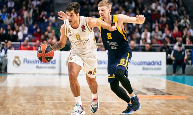Laprovíttola, a un paso de Panathinaikos