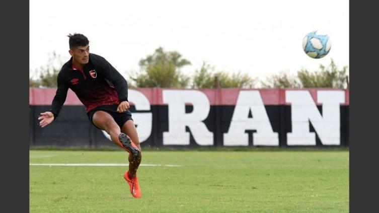 A Newell's le ingresarían dólares por un volante del club y otro que ya no está