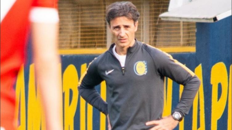 Cómo piensa Adrián Dezotti, el entrenador de la Reserva de Rosario Central