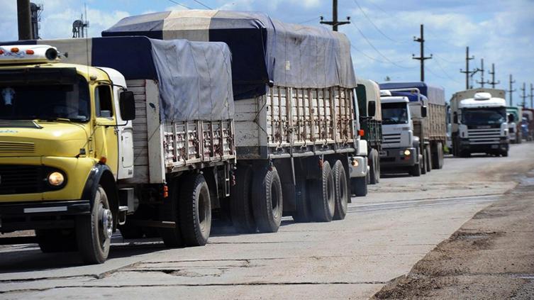 Transportistas de cargas adviertieron posible desabastecimiento