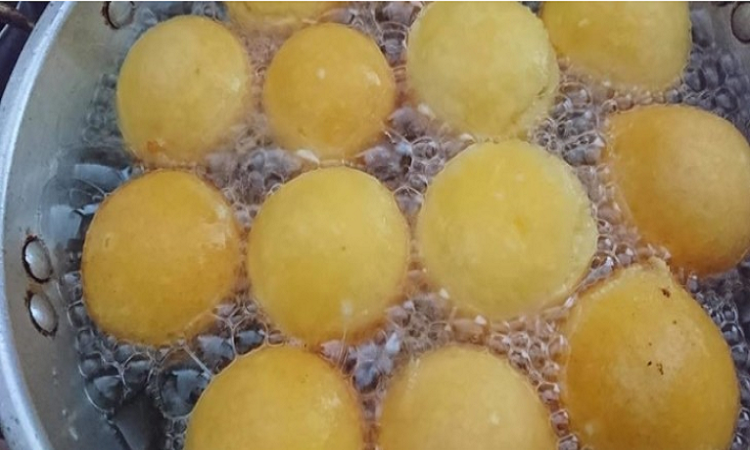 ¿Cómo hacer para que los buñuelos salgan redondos?