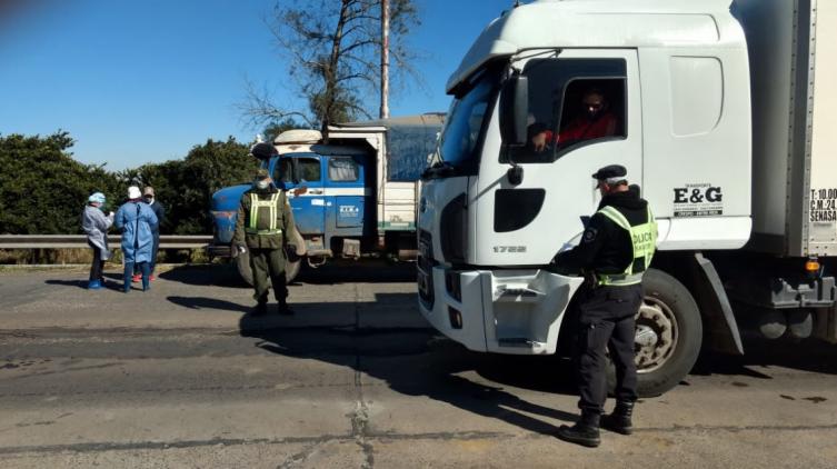 Se incrementan los controles en el ingreso a Santa Fe 