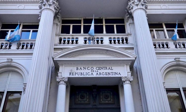 El Banco Central subió la tasa de plazos fijos
