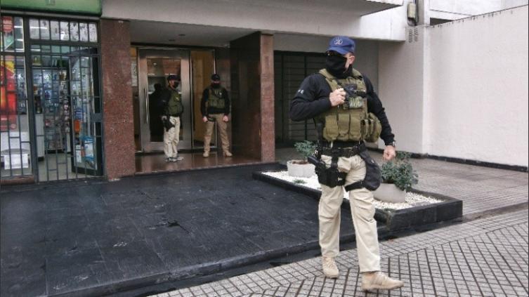 Allanan al fiscal Ponce Asahad por sospechas de corrupción ligadas al juego clandestino