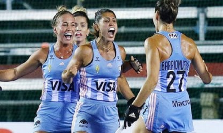 Hockey: Retegui citó a 28 jugadoras para la pretemporada en Pinamar