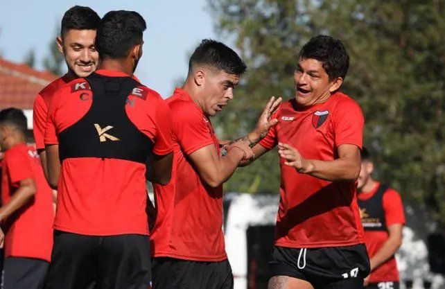 Colón recibió los kits serológicos que envió AFA