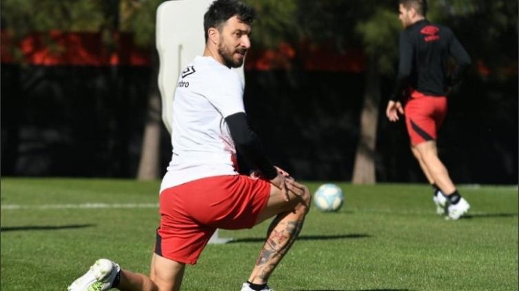Las imágenes de Nacho Scocco otra vez entrenando en Newell's