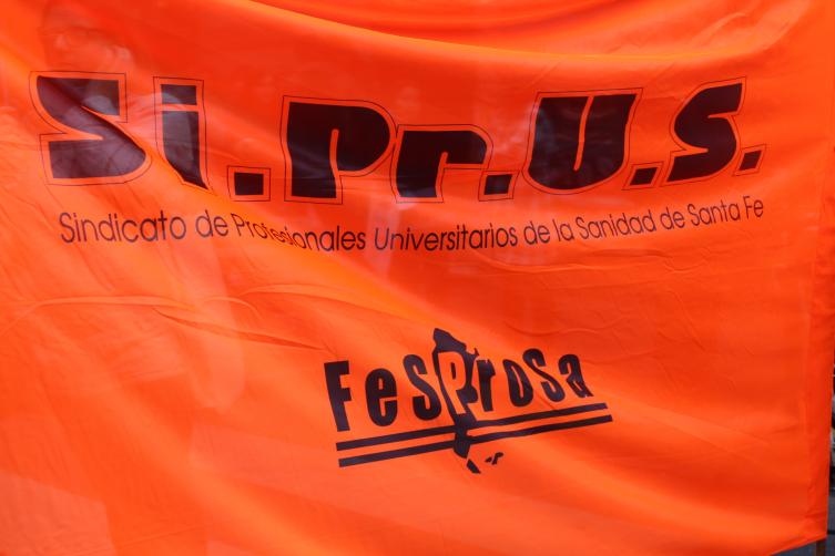 Siprus lleva de caravana su reclamo