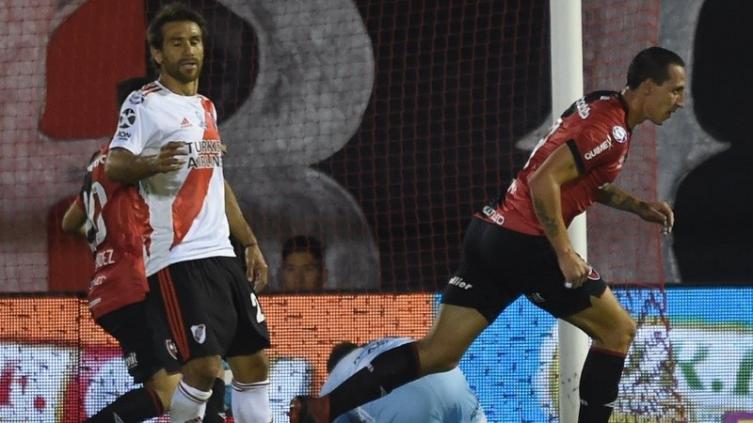 Cristian Lema, cada vez más lejos de Newell's y cerca de irse a un destino exótico