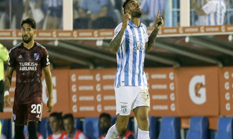 Rosario Central irá por Javier Toledo para reemplazar a Marco Ruben