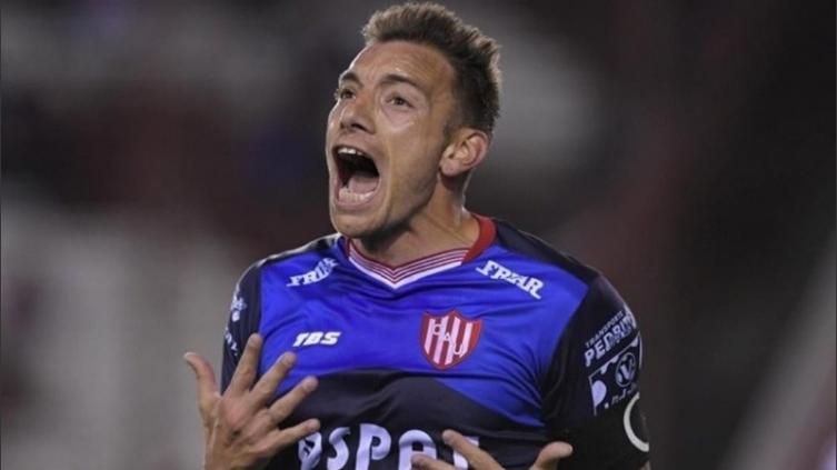 Jonathan Bottinelli se someterá a la revisión médica y firmará como refuerzo de Rosario Central