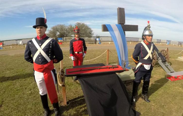 Puerto General San Martín se prepara para recibir al presidente