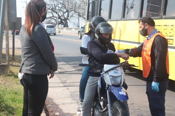 Por el aumento de casos, Santo Tomé refuerza los controles