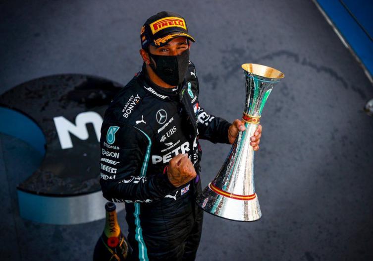 Hamilton voló en Bélgica y se acerca a su séptimo título