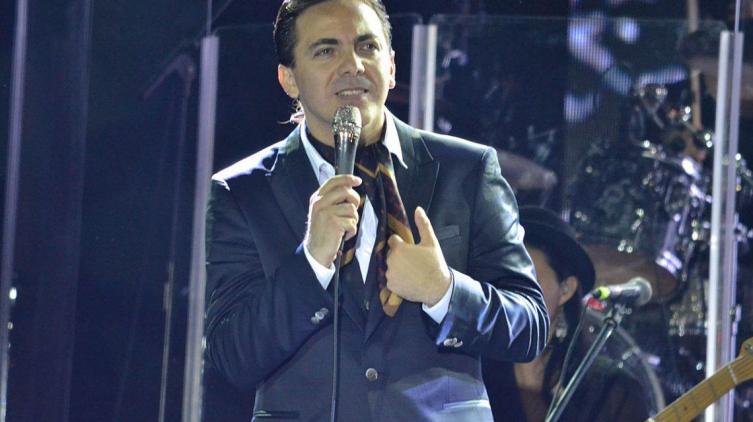 La despedida de Cristian Castro a su padre